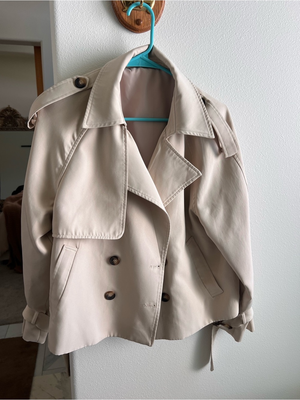 Cropped Women's Beige Trench Coat Jacket